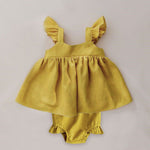 robe bébé jaune